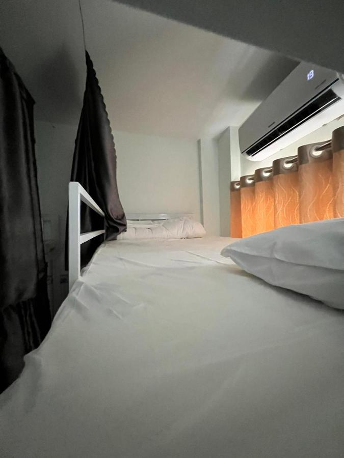 Kim Hostel โฮจิมินห์ซิตี้ ภายนอก รูปภาพ